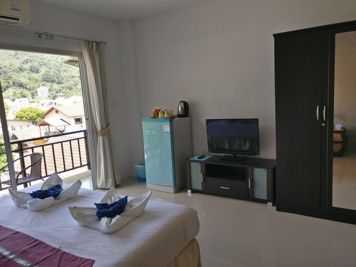 White Sky Boutique Hotell Patong Exteriör bild