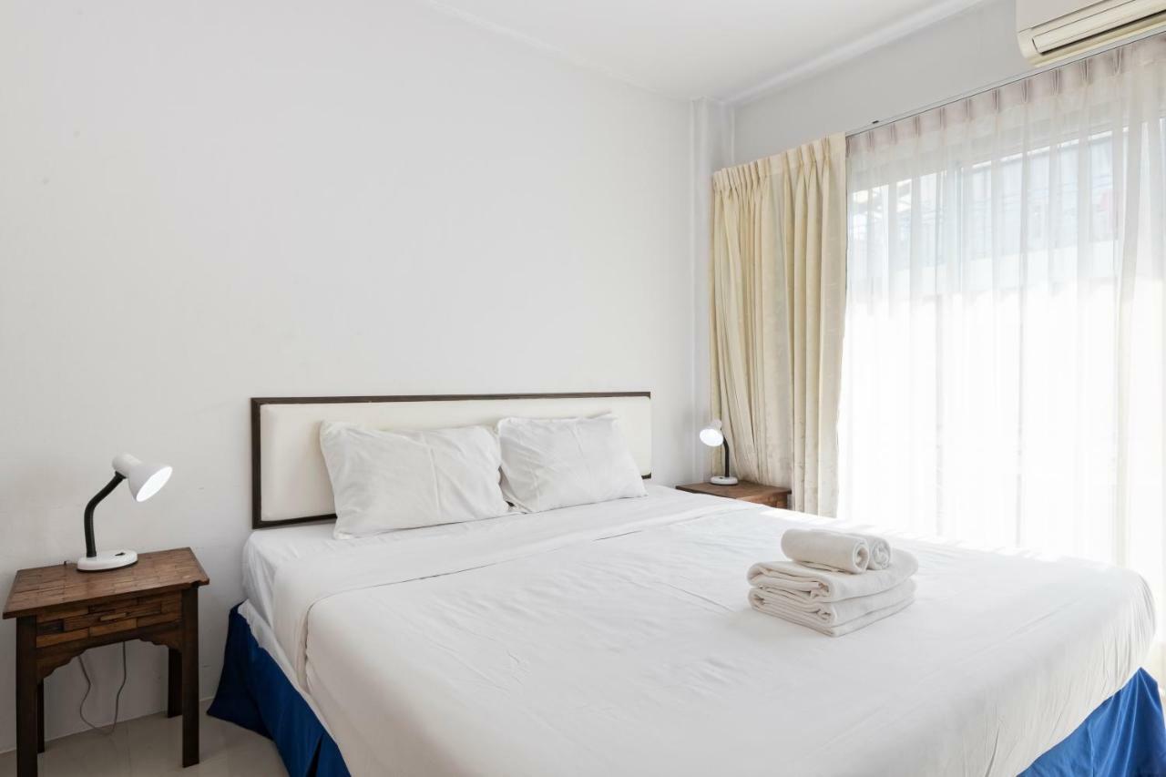 White Sky Boutique Hotell Patong Exteriör bild